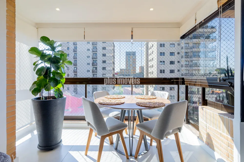 Apartamento, 3 quartos, 200 m² - Foto 2