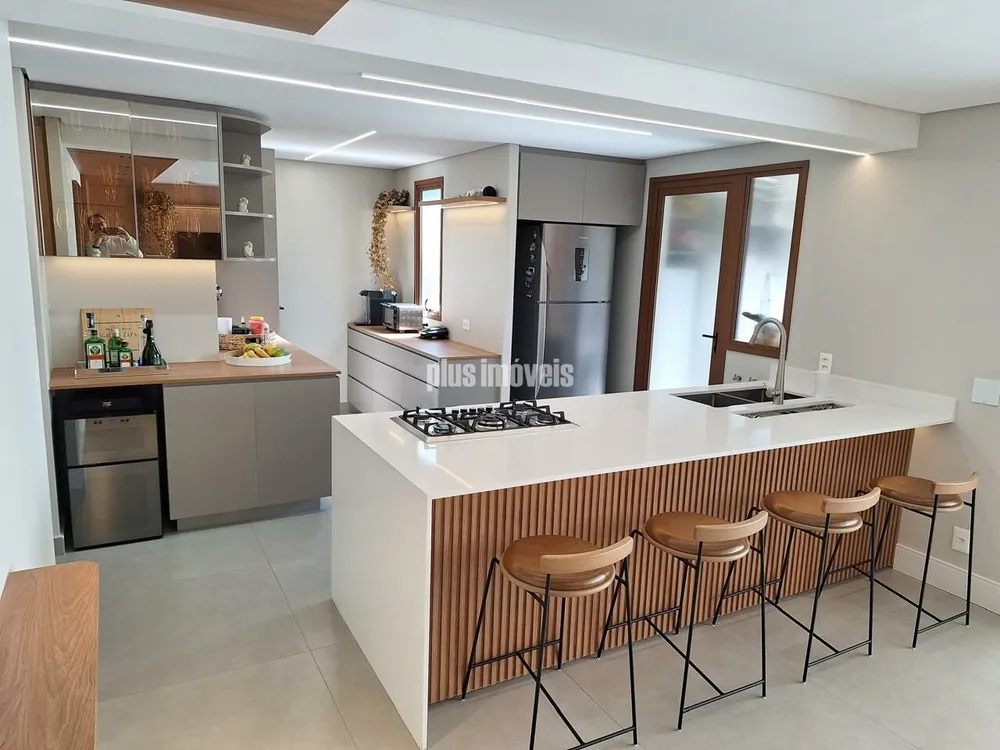 Apartamento, 3 quartos, 147 m² - Foto 3