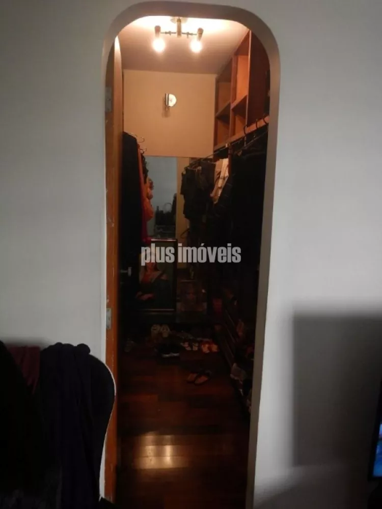 Apartamento à venda com 3 quartos, 204m² - Foto 10