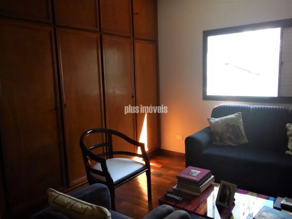 Apartamento à venda com 3 quartos, 204m² - Foto 11