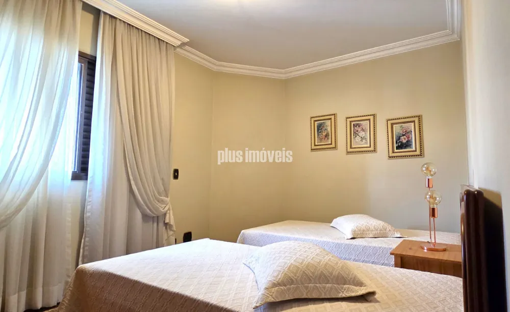 Apartamento, 4 quartos, 246 m² - Foto 2