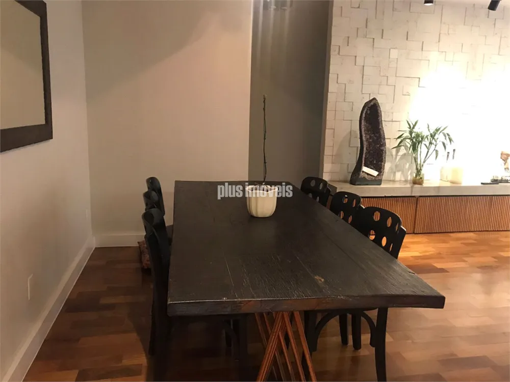 Apartamento, 2 quartos, 136 m² - Foto 1