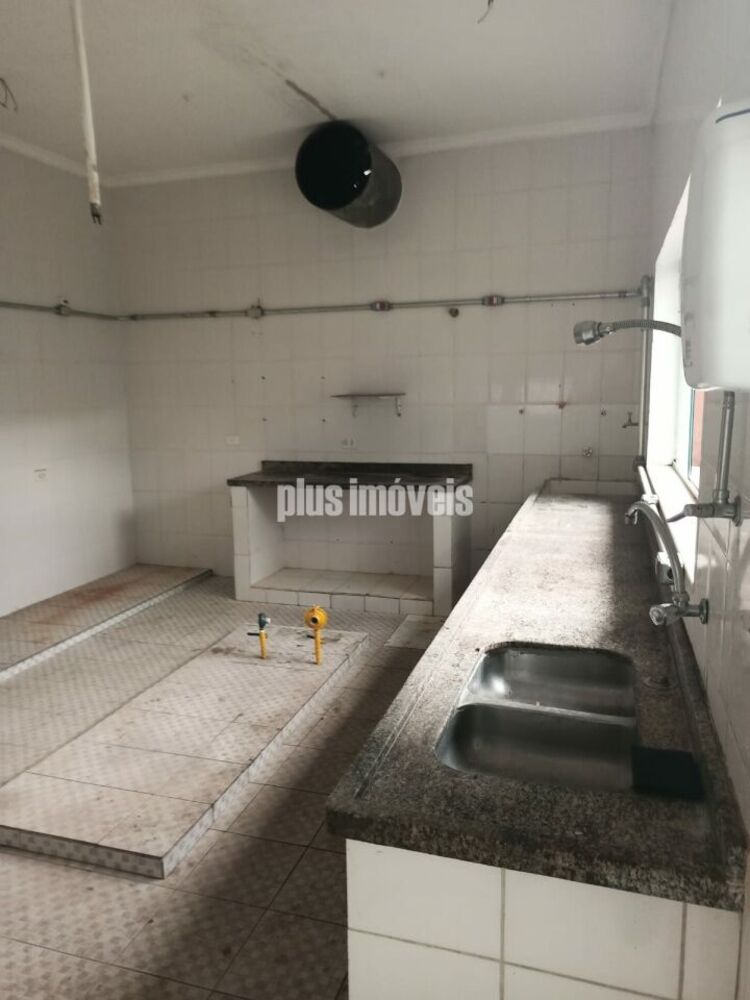 Casa, 1 quarto, 229 m² - Foto 35