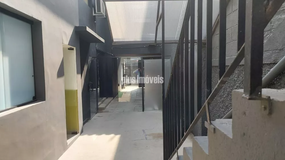 Casa à venda com 3 quartos, 355m² - Foto 6