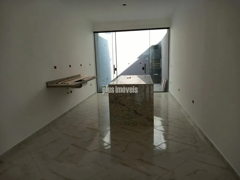 Casa, 3 quartos, 126 m² - Foto 1