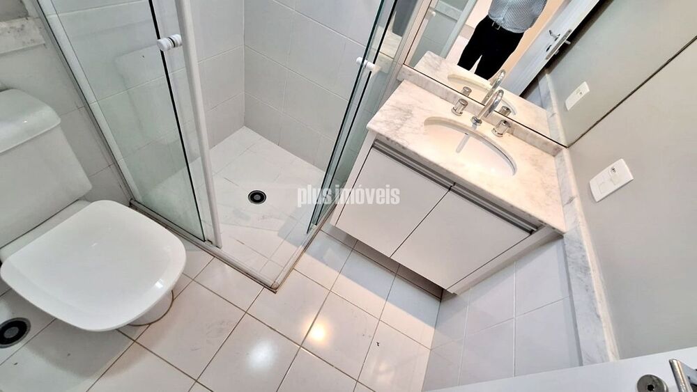 Apartamento à venda com 3 quartos, 142m² - Foto 1