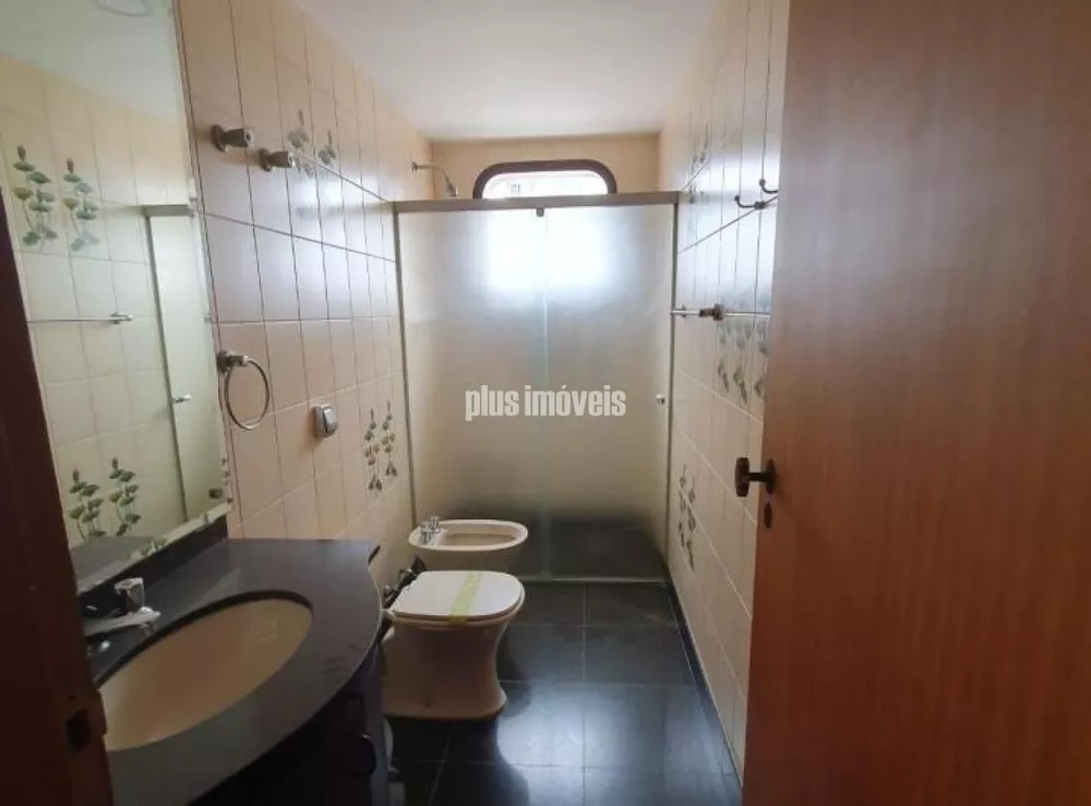 Apartamento à venda com 4 quartos, 232m² - Foto 4