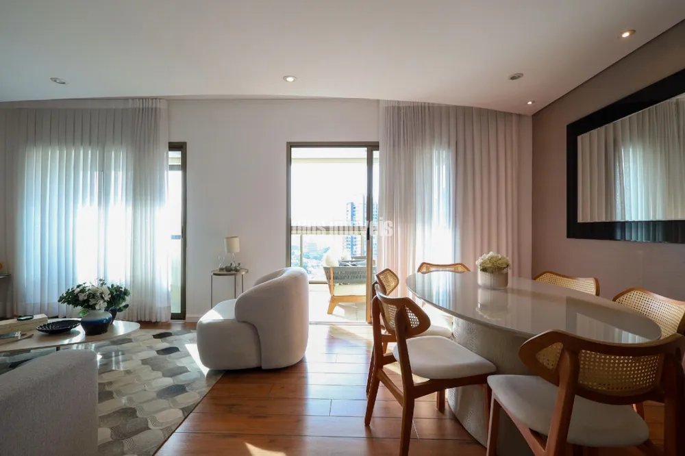 Apartamento, 3 quartos, 147 m² - Foto 2