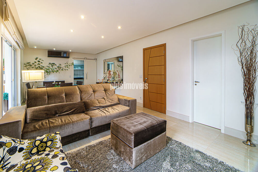 Apartamento, 3 quartos, 131 m² - Foto 1