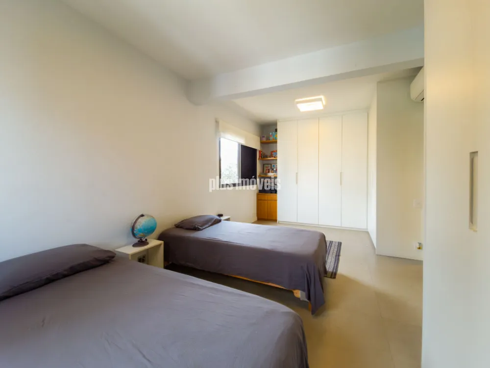 Apartamento, 3 quartos, 135 m² - Foto 2