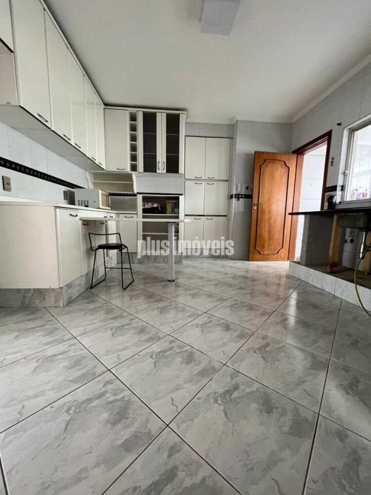 Apartamento, 3 quartos, 200 m² - Foto 2
