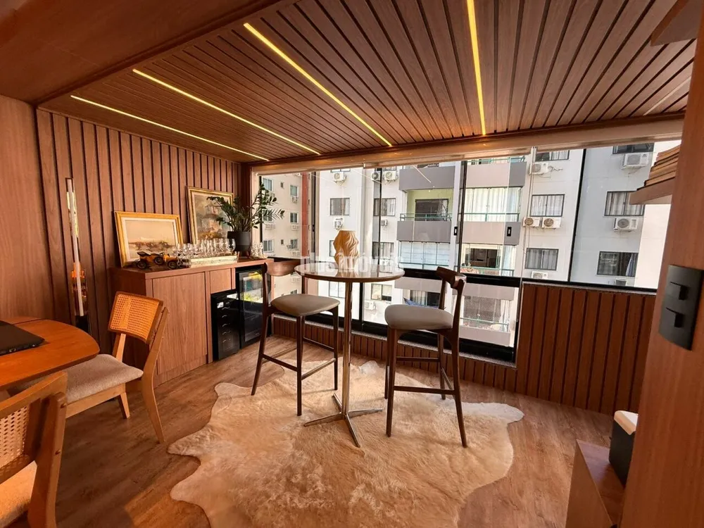 Apartamento, 3 quartos, 139 m² - Foto 1