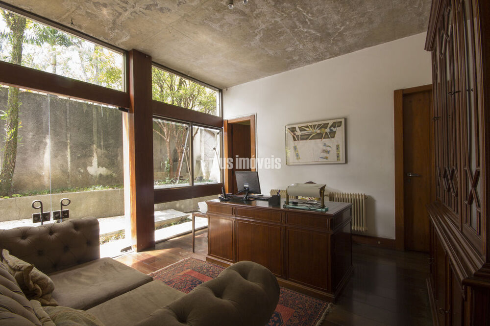 Casa à venda com 4 quartos, 650m² - Foto 18