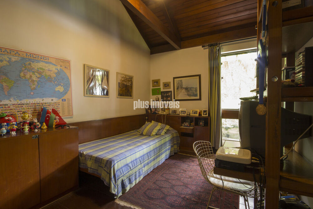 Casa à venda com 4 quartos, 650m² - Foto 19