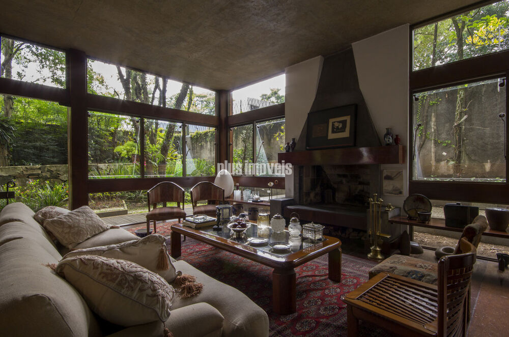 Casa à venda com 4 quartos, 650m² - Foto 8