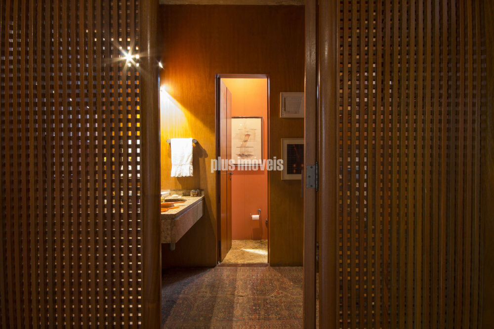 Casa à venda com 4 quartos, 650m² - Foto 11