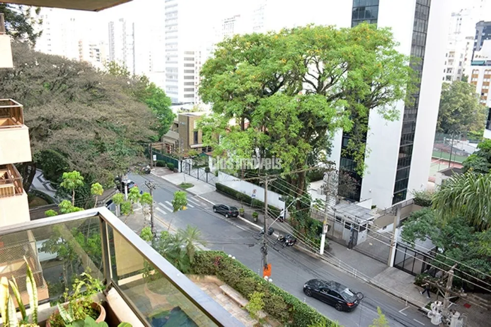Apartamento, 3 quartos, 195 m² - Foto 1