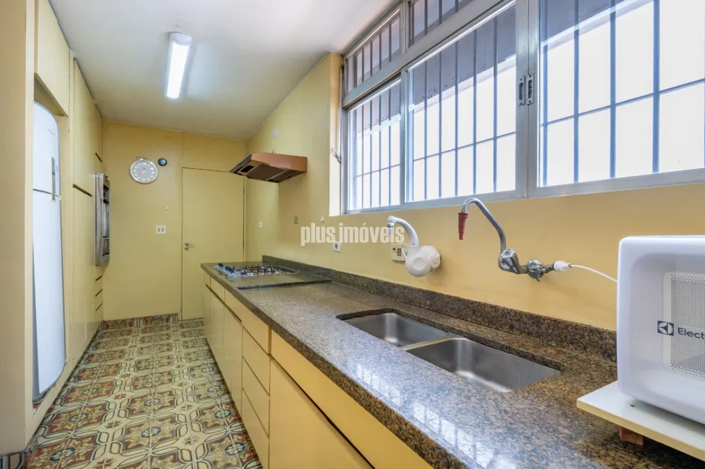 Casa, 5 quartos, 271 m² - Foto 2