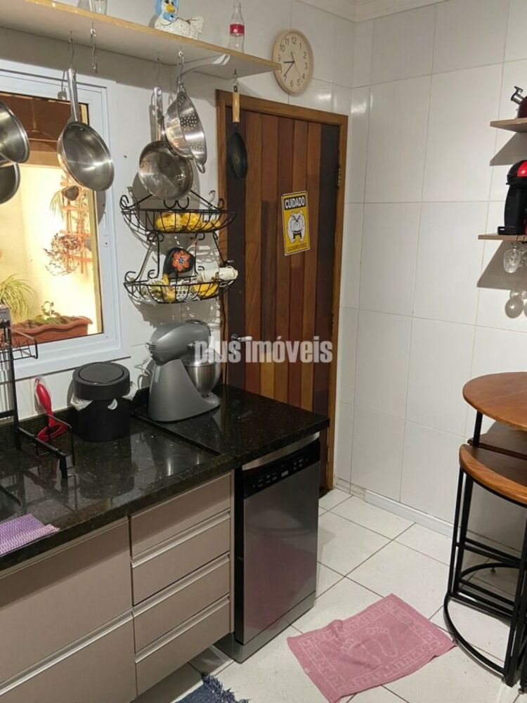 Casa, 3 quartos, 110 m² - Foto 1