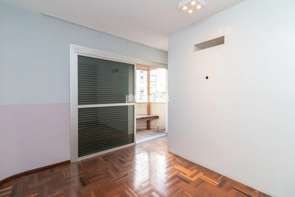 Apartamento, 3 quartos, 223 m² - Foto 2