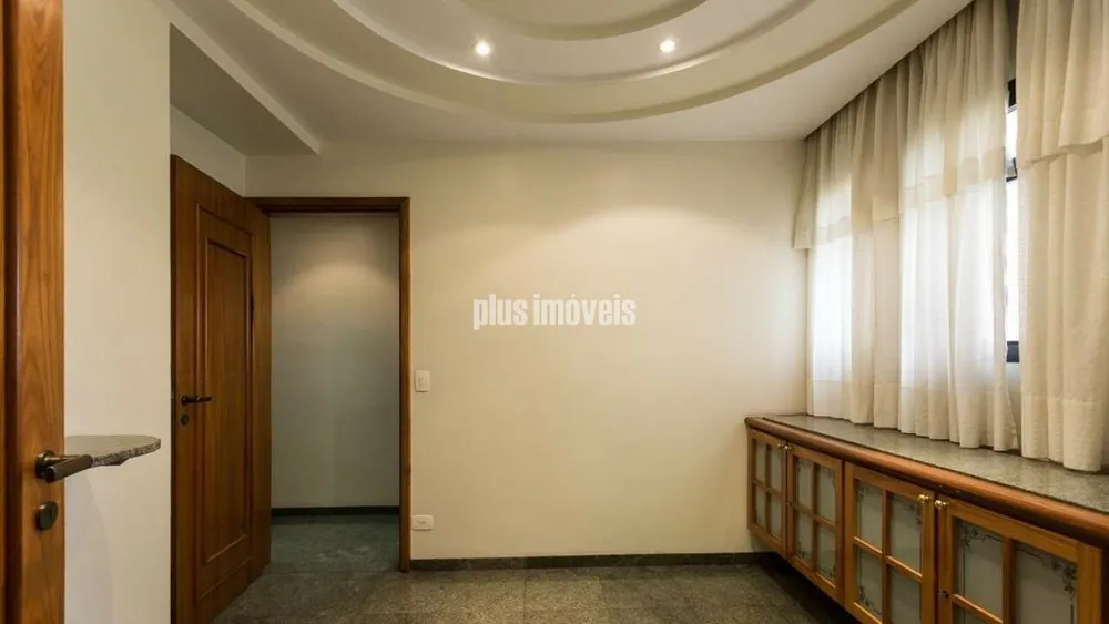 Apartamento, 4 quartos, 250 m² - Foto 1