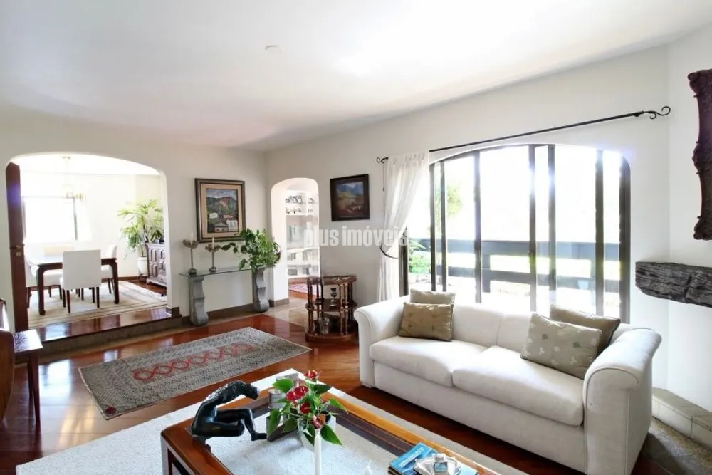 Apartamento, 4 quartos, 224 m² - Foto 1