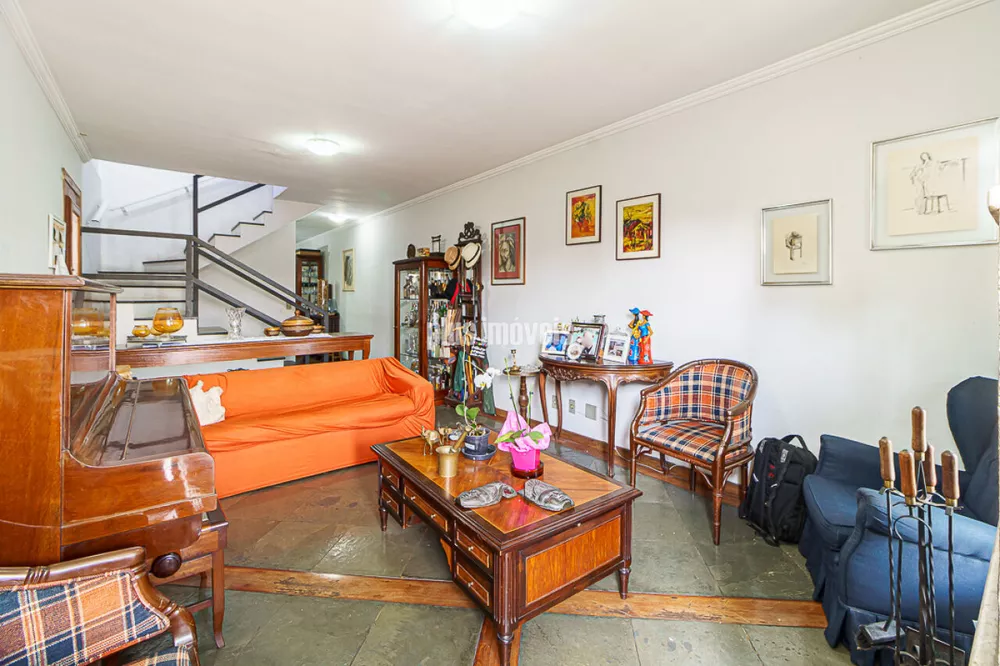 Casa à venda com 3 quartos, 196m² - Foto 3