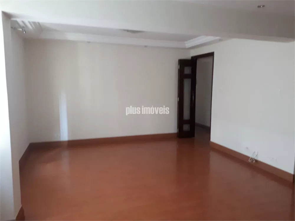 Apartamento à venda com 3 quartos, 125m² - Foto 2