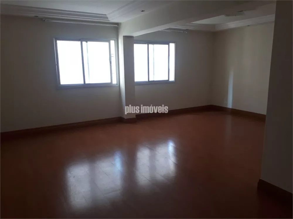 Apartamento à venda com 3 quartos, 125m² - Foto 7