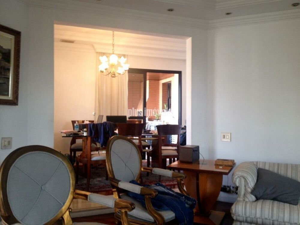 Apartamento, 4 quartos, 227 m² - Foto 1
