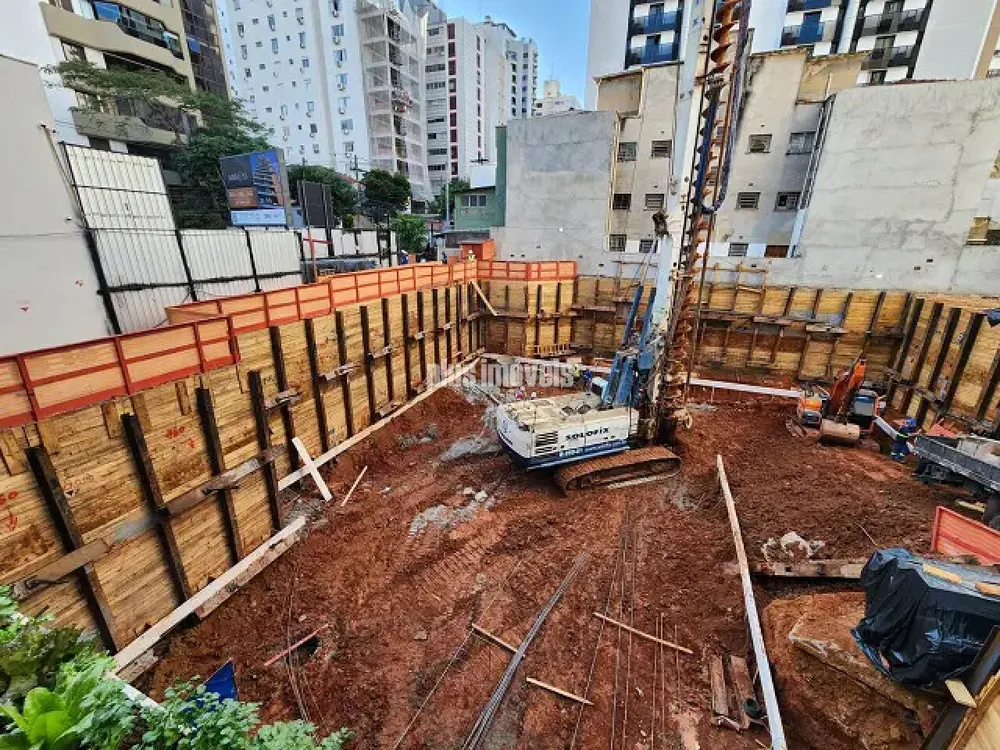 Apartamento, 3 quartos, 201 m² - Foto 1