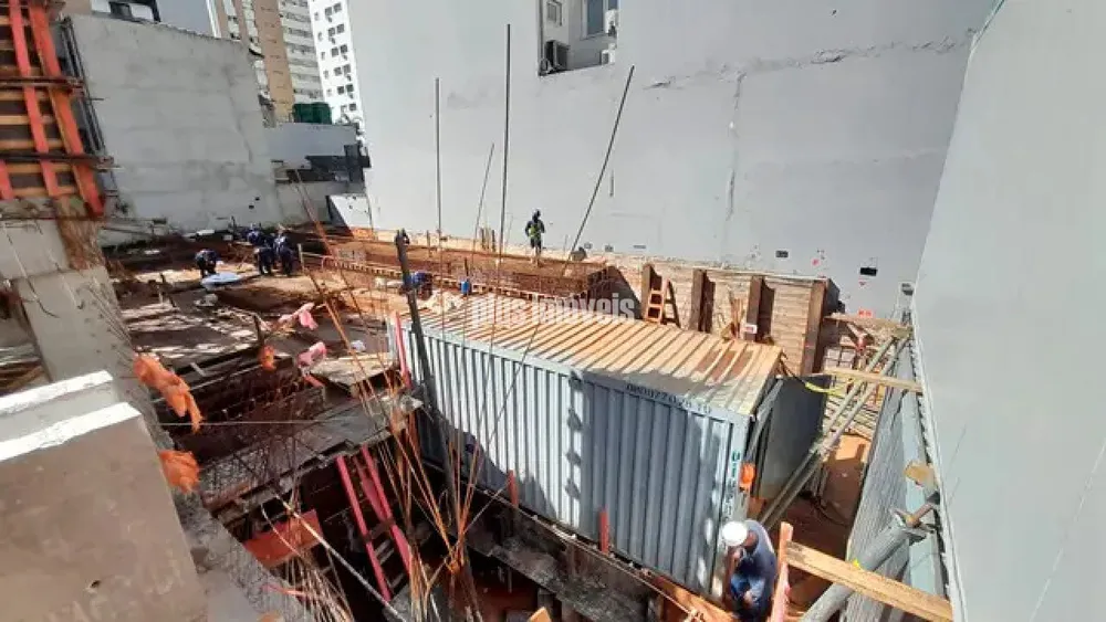 Apartamento, 3 quartos, 201 m² - Foto 2