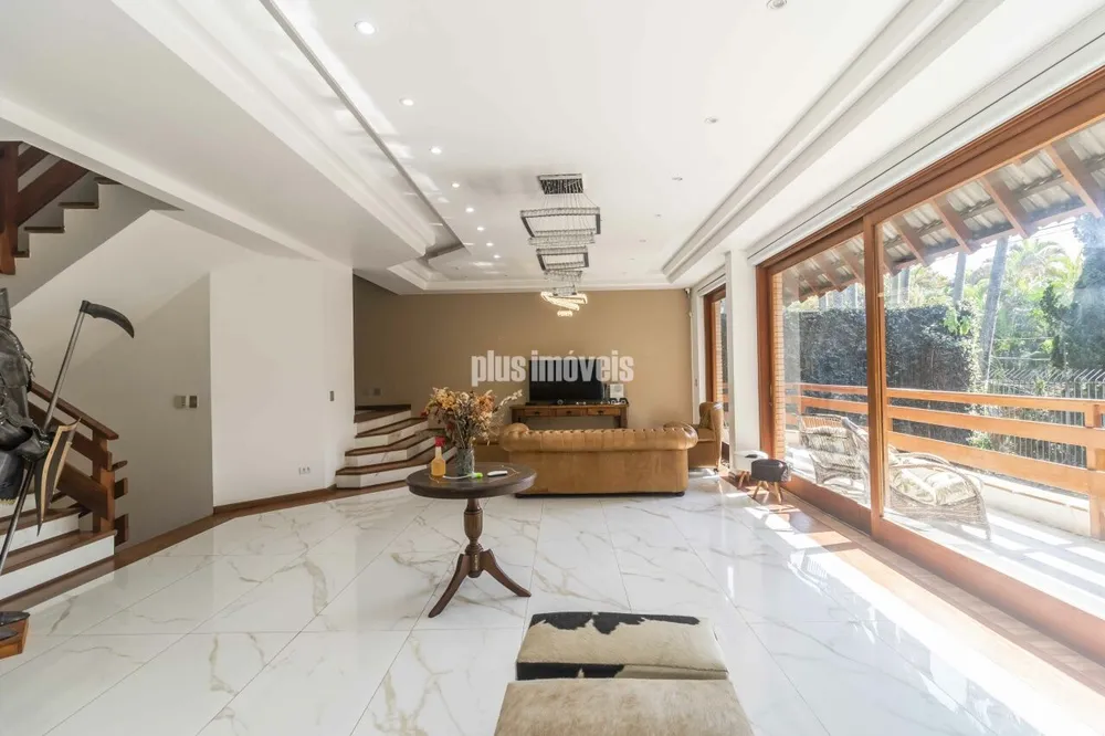 Casa, 4 quartos, 810 m² - Foto 1