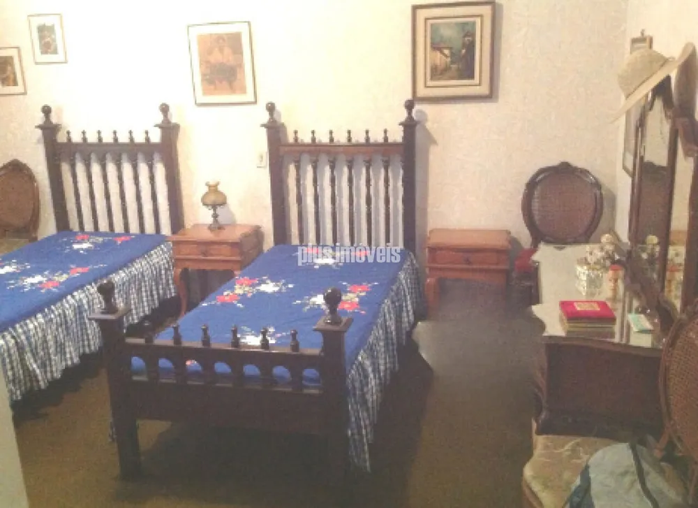 Casa, 3 quartos, 211 m² - Foto 2