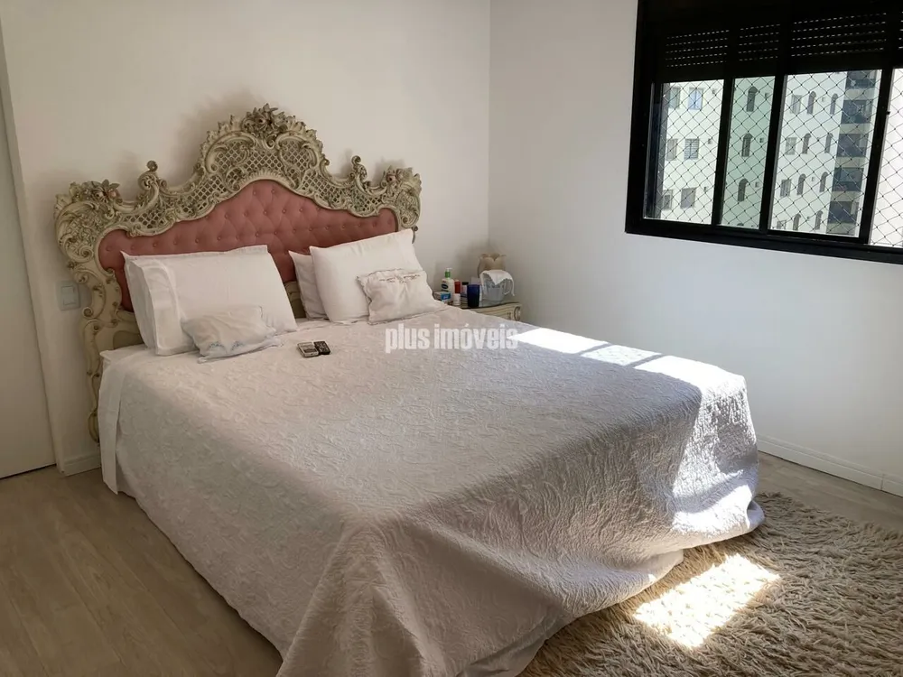 Apartamento, 3 quartos, 200 m² - Foto 1