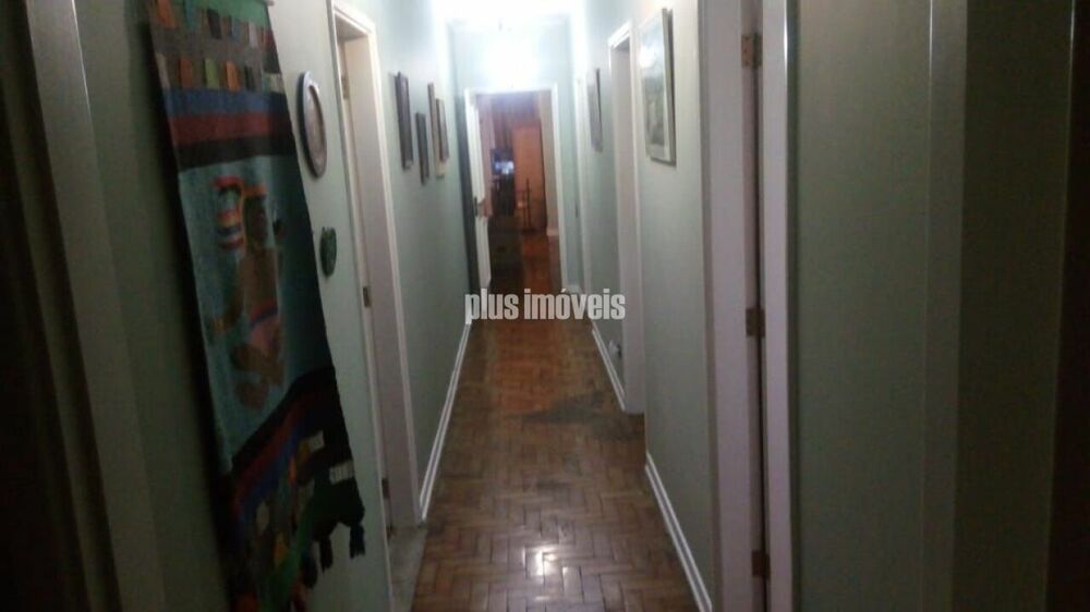 Casa à venda com 4 quartos, 270m² - Foto 29