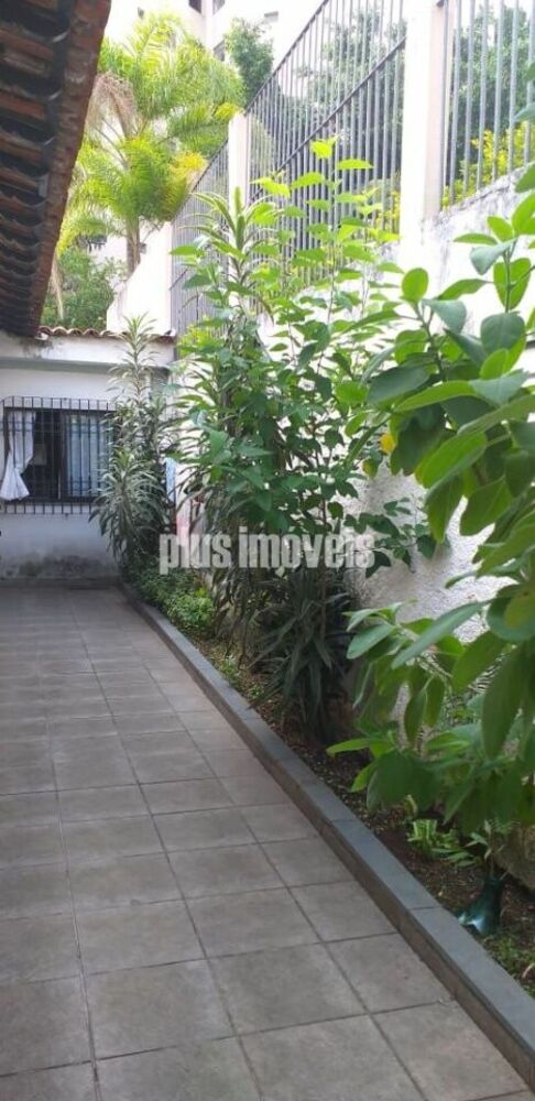 Casa à venda com 4 quartos, 270m² - Foto 22