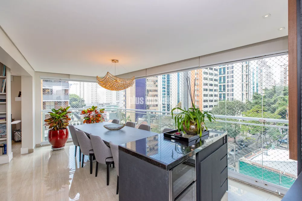Apartamento à venda com 3 quartos, 187m² - Foto 11