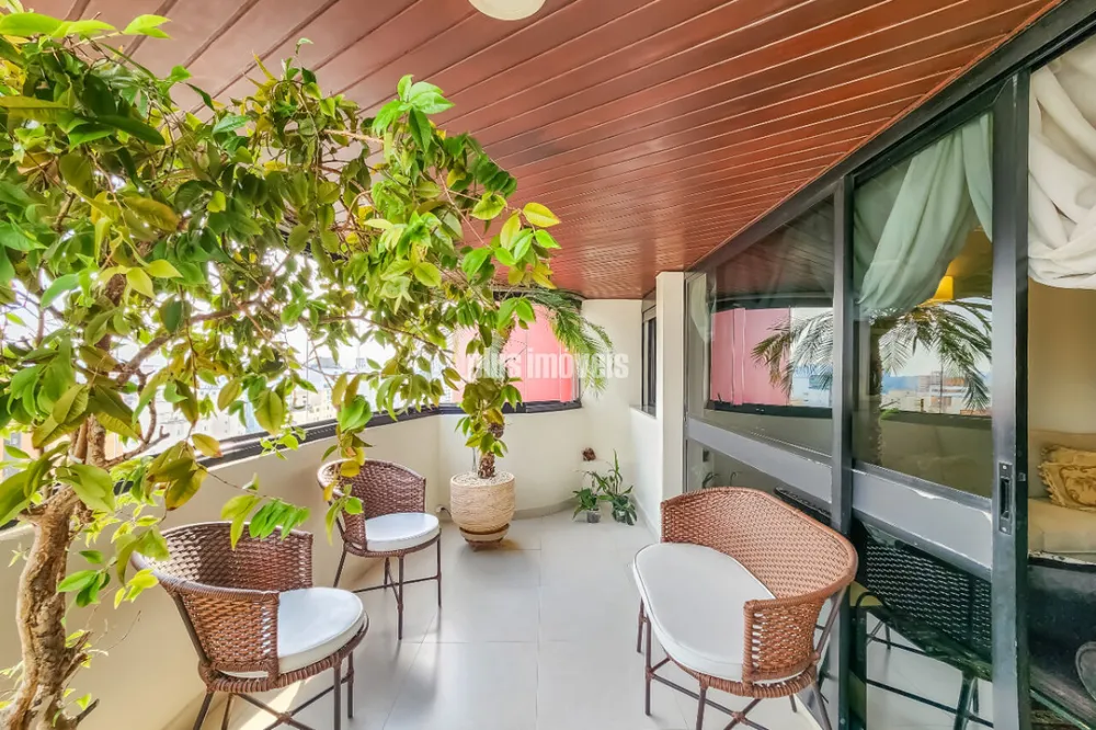 Apartamento, 4 quartos, 198 m² - Foto 1