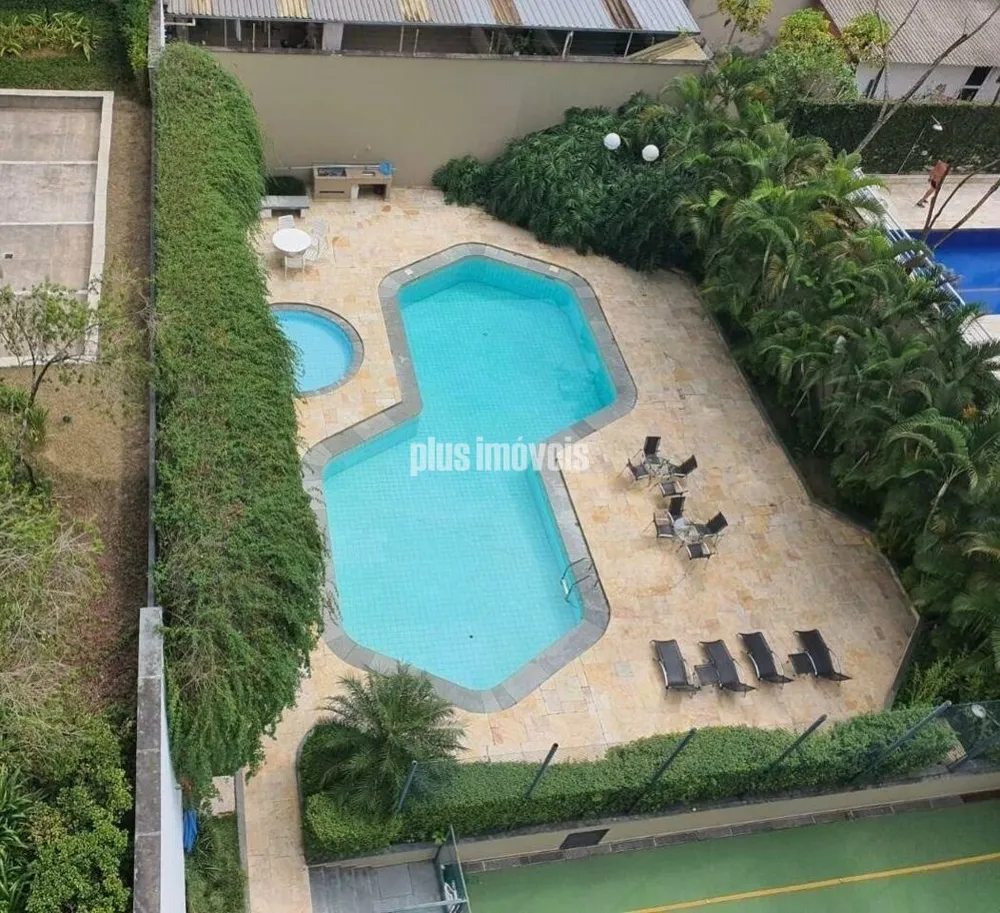 Apartamento, 3 quartos, 243 m² - Foto 1