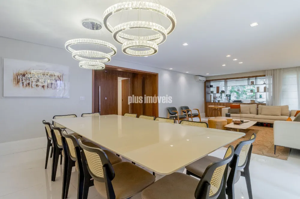Apartamento, 3 quartos, 198 m² - Foto 1