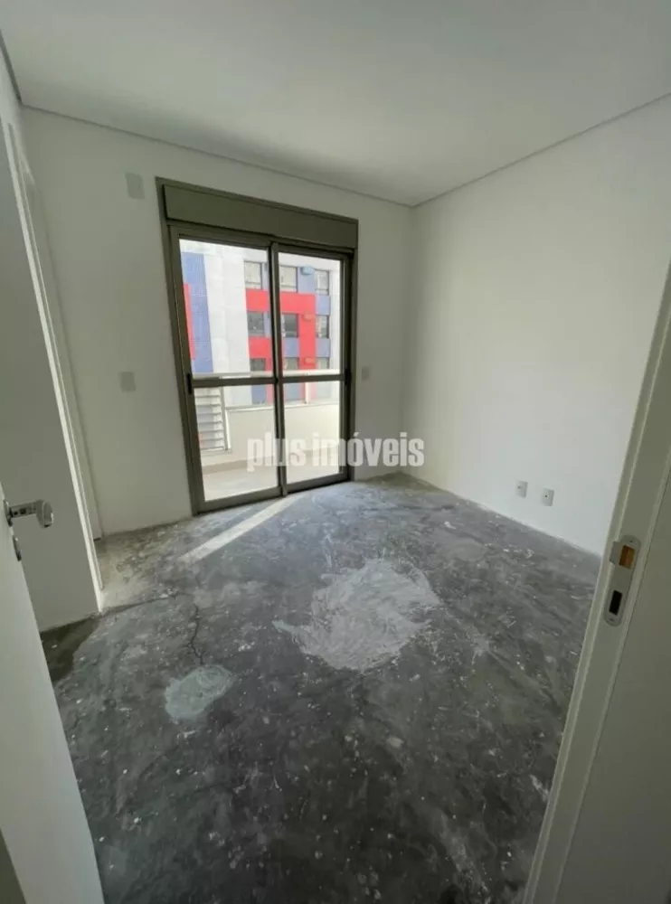 Apartamento à venda com 3 quartos, 187m² - Foto 12