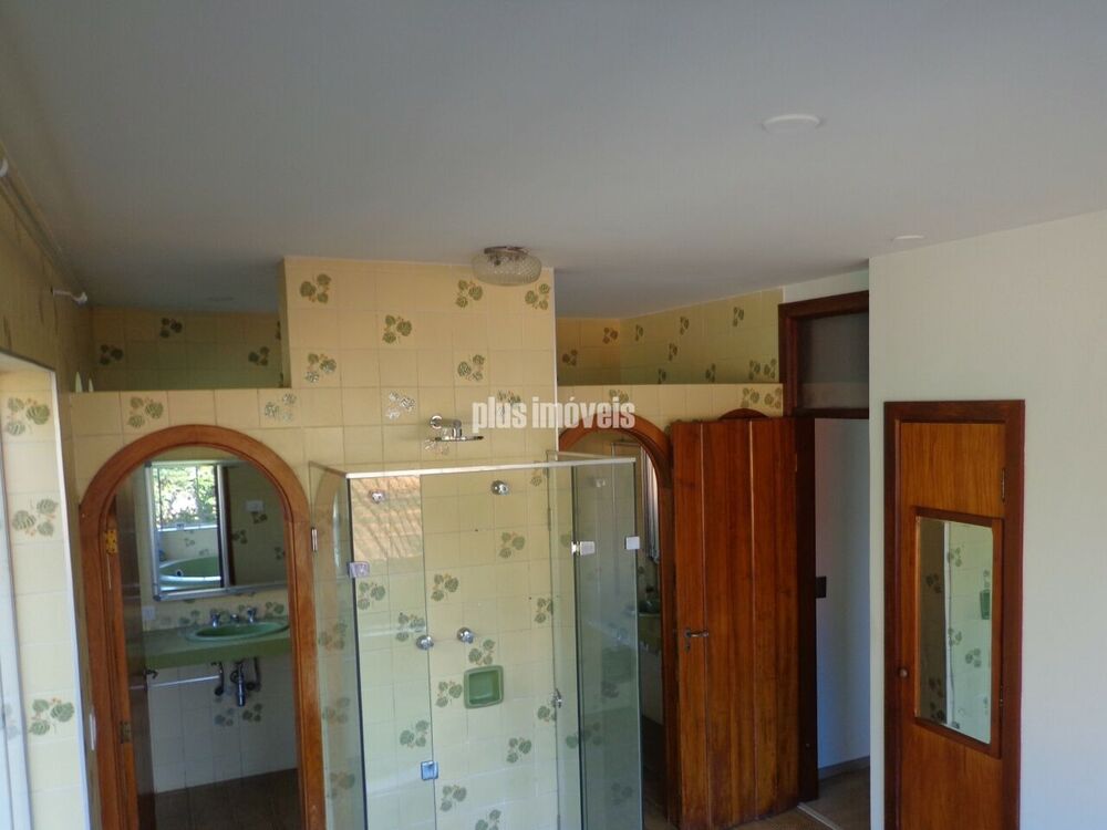 Casa à venda com 4 quartos, 840m² - Foto 12