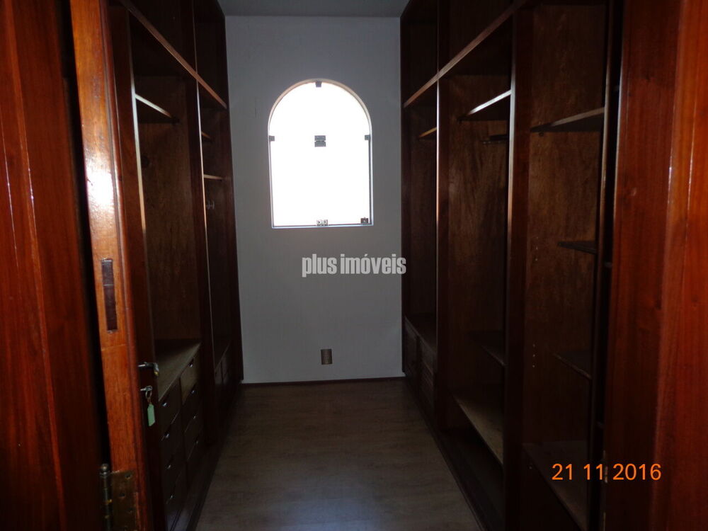 Casa à venda com 4 quartos, 840m² - Foto 13