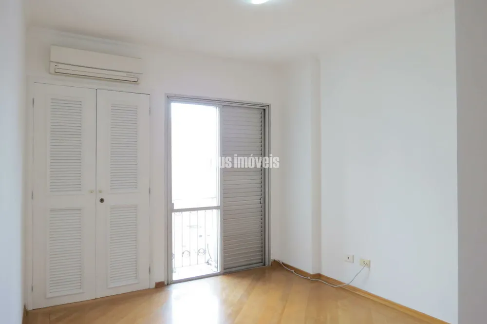 Apartamento, 3 quartos, 218 m² - Foto 1