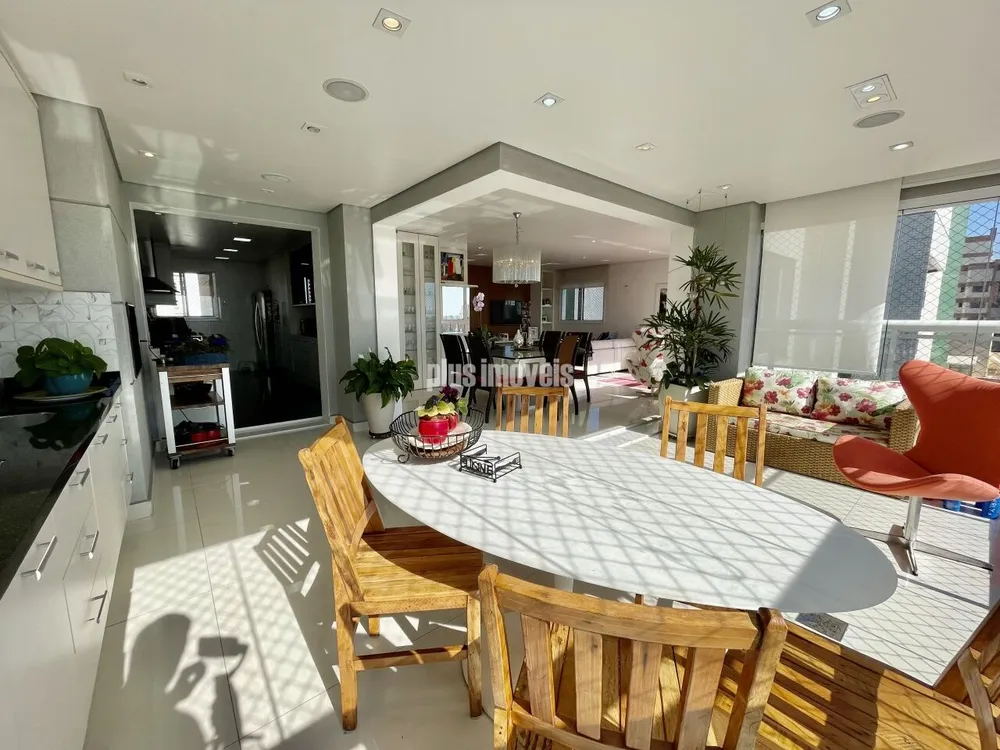 Apartamento, 3 quartos, 184 m² - Foto 1