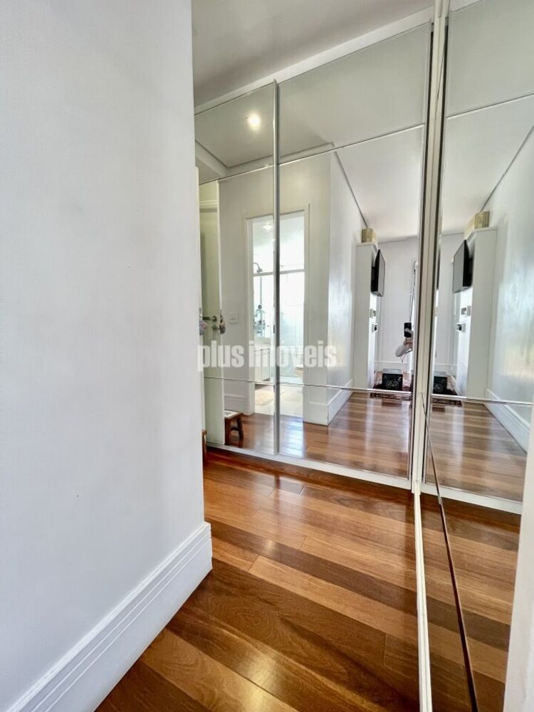 Apartamento, 3 quartos, 184 m² - Foto 1
