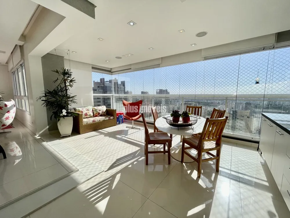 Apartamento, 3 quartos, 184 m² - Foto 2