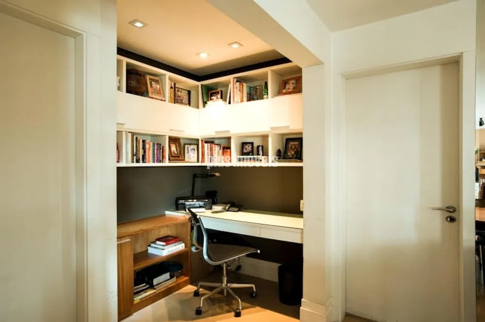 Apartamento, 3 quartos, 168 m² - Foto 2