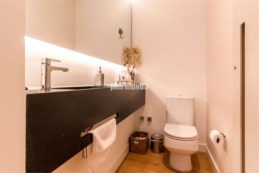 Apartamento à venda com 4 quartos, 240m² - Foto 4